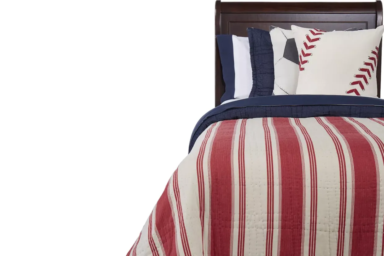 Ashebrooke Quilt Ensemble