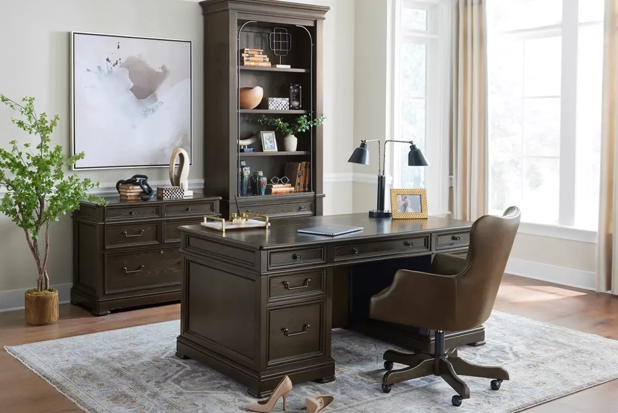 Barnes Desk Chair