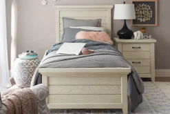 Briar Lake Youth Bed