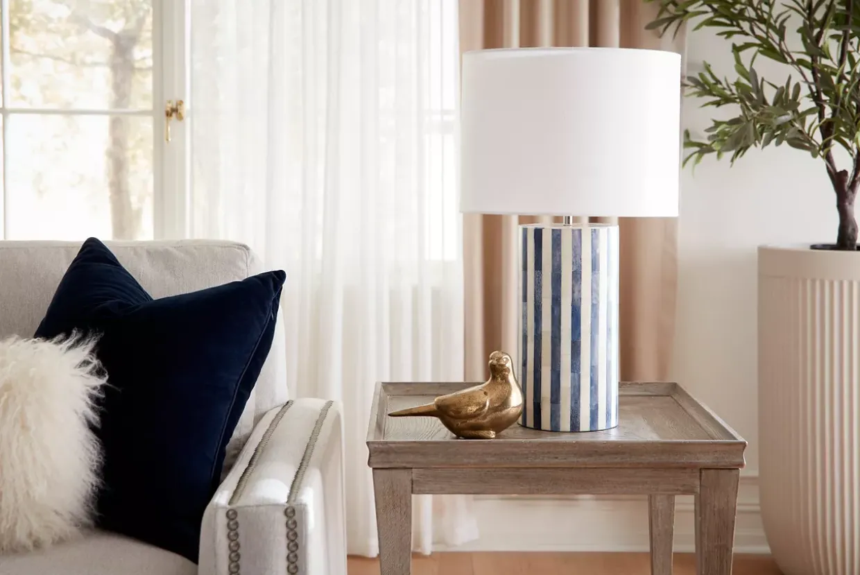 Corinth Table Lamp