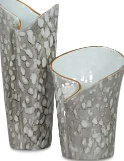Darian Vase
