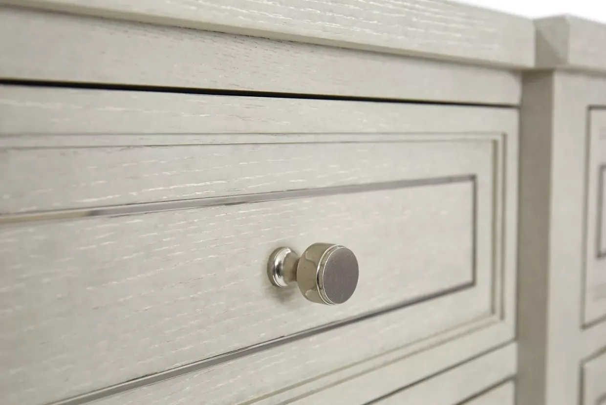 Hyde Park Dresser