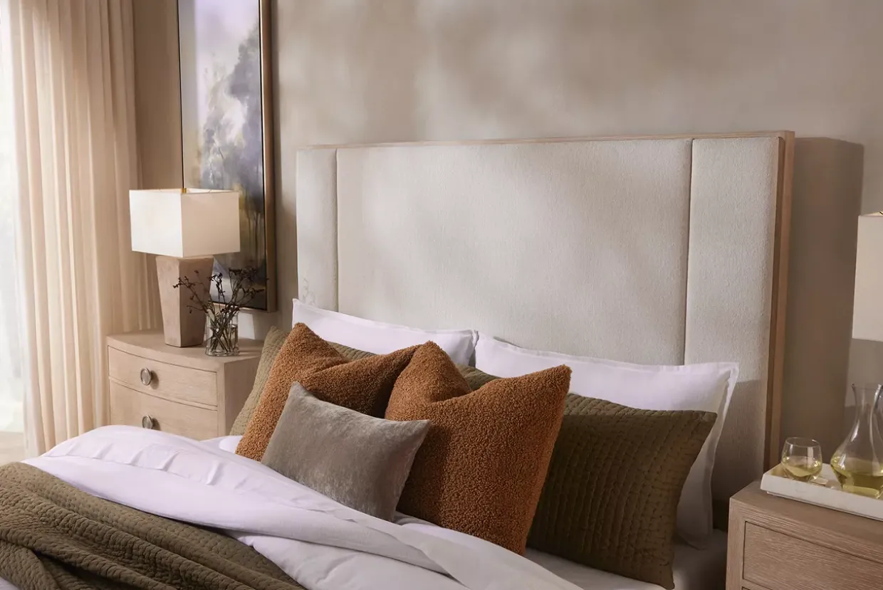 Lane Park Upholstered Bed