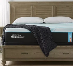 Luxe Breeze Firm Mattress