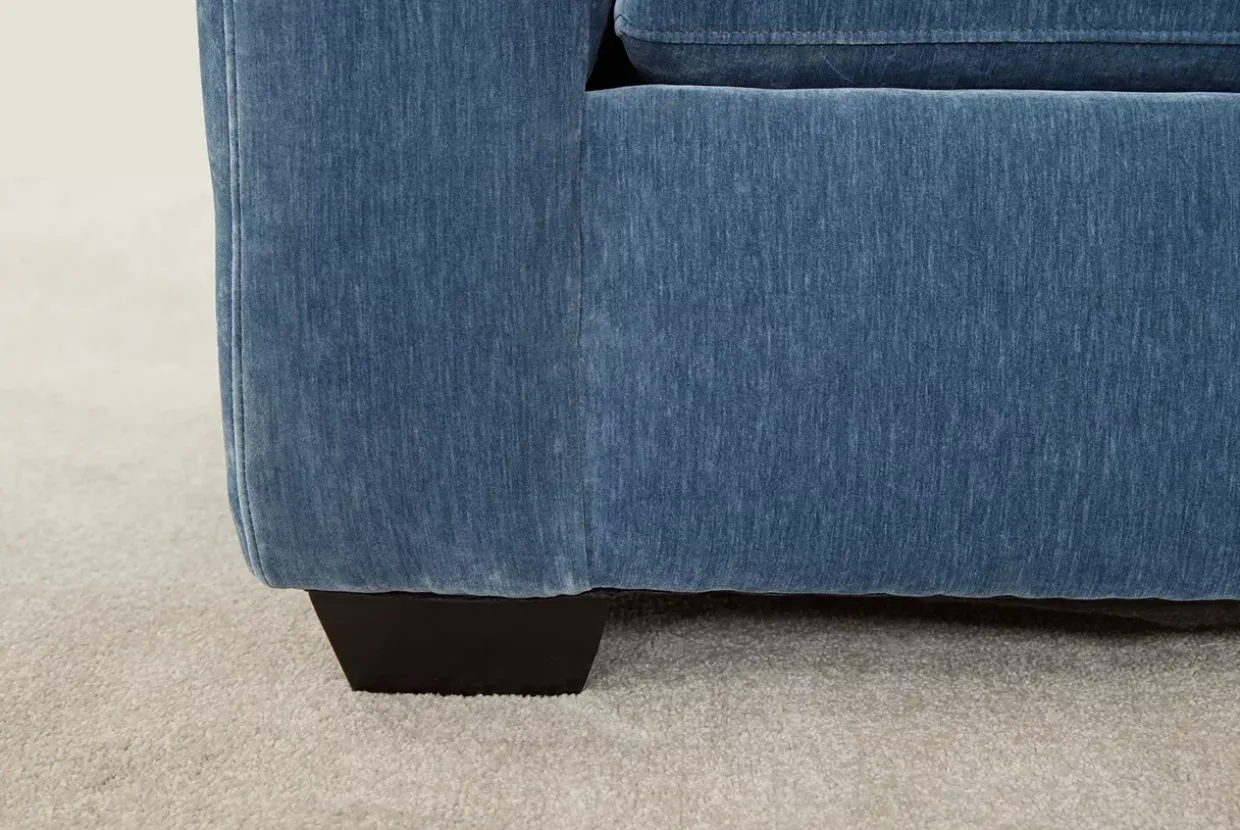 Lyra Chair