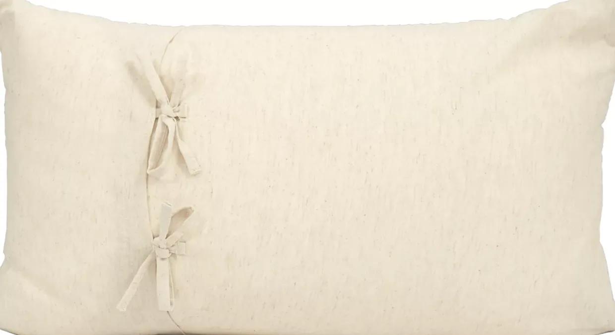 Mia Pillow