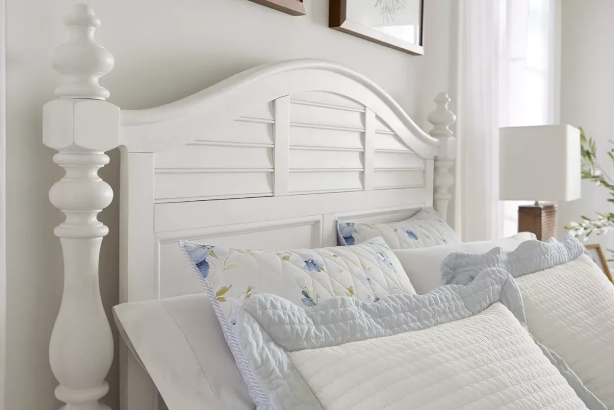 Nantucket Storage Bed