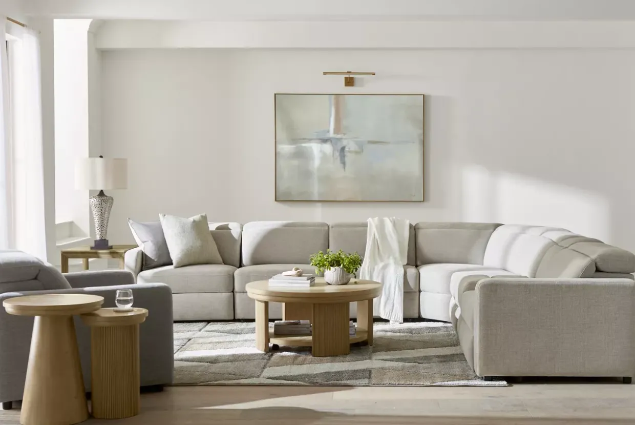 Nova Sectional