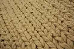 Oslo Throw