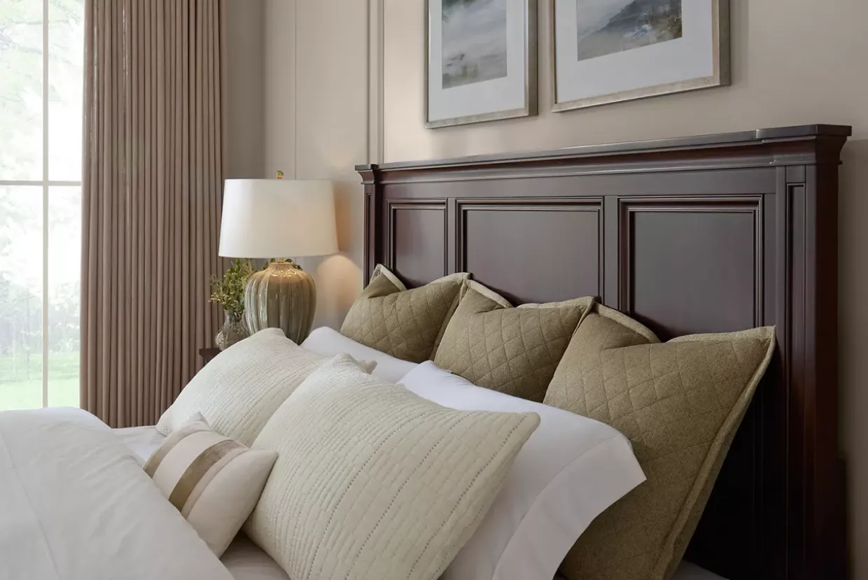 Richmond Storage Bed