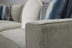 Shiloh Grand Sofa