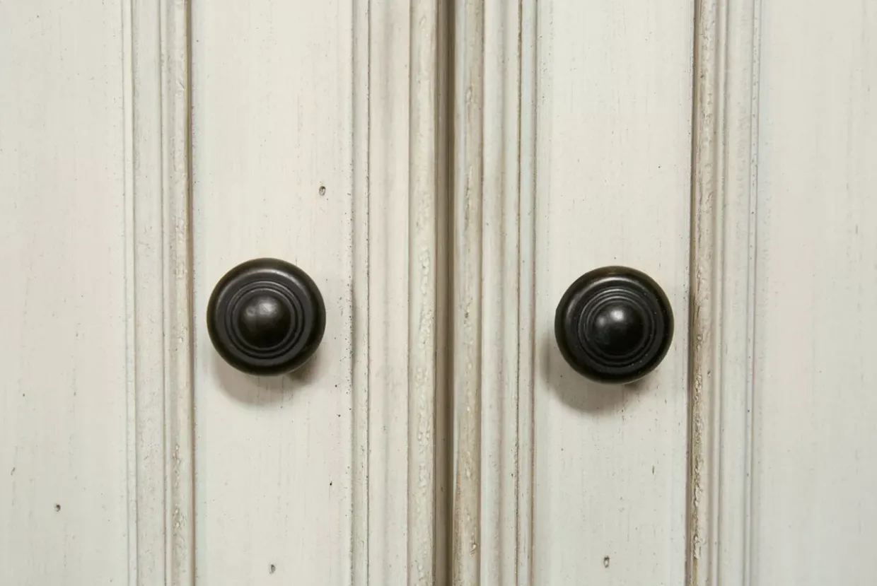 Veranda Door Chest