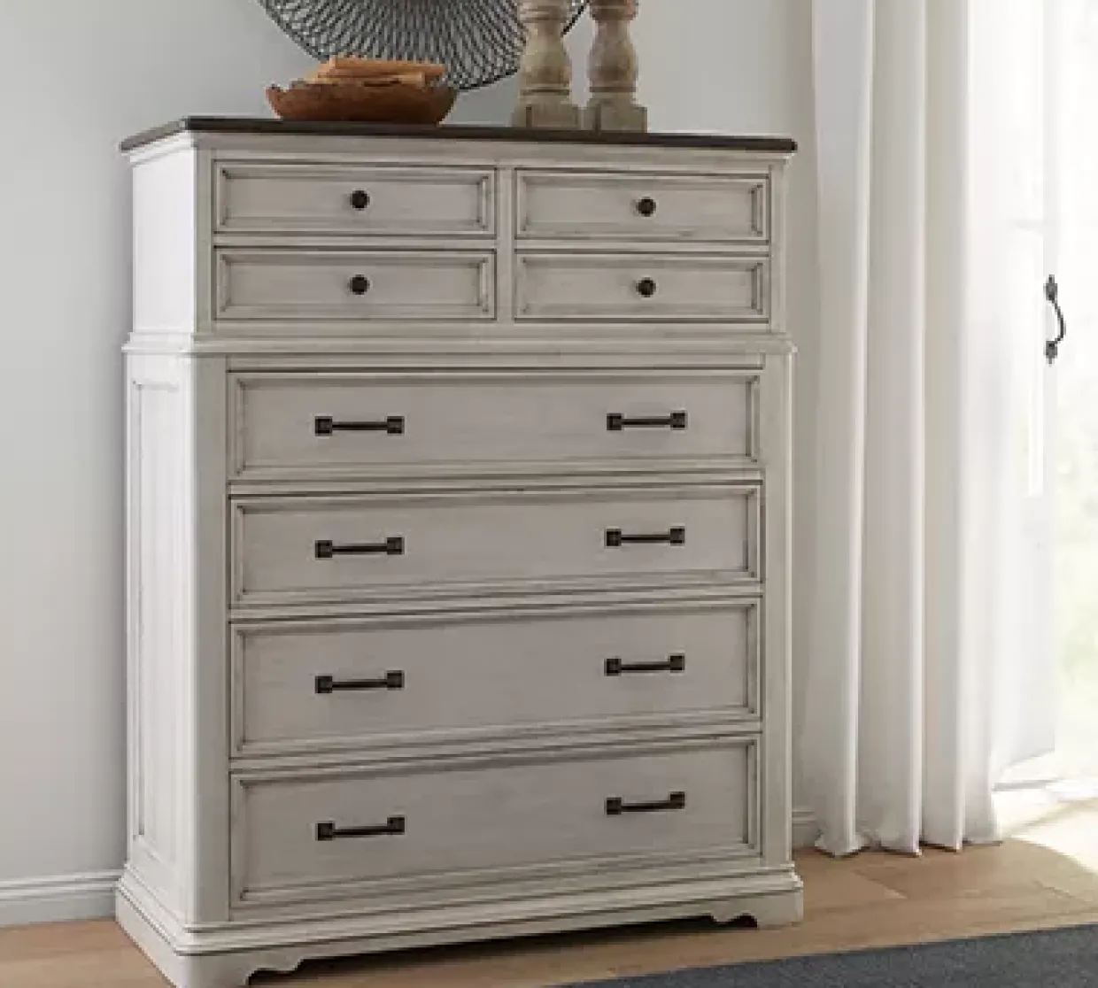 Wesley Drawer Chest